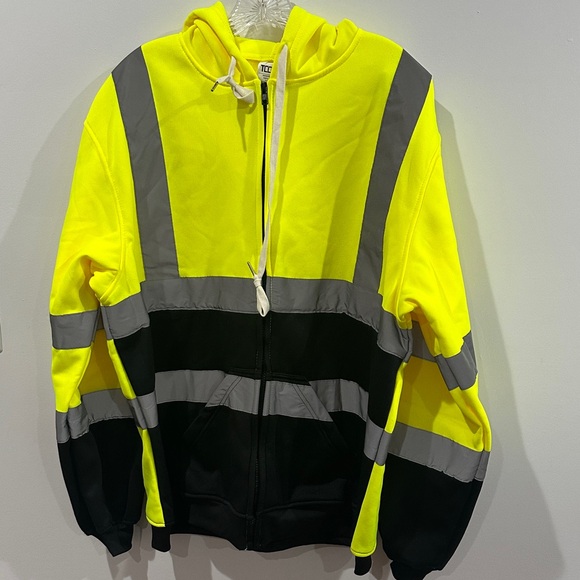 TCCFCCT Other - TCCFCCT Construction Jackets for Men /Women Class 3 High Visibility ReflectiveXL